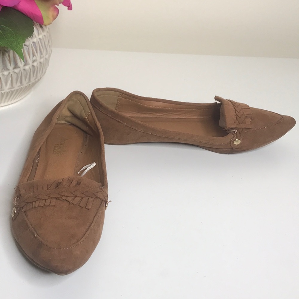 Flat loafers